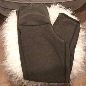 Lululemon yoga pants